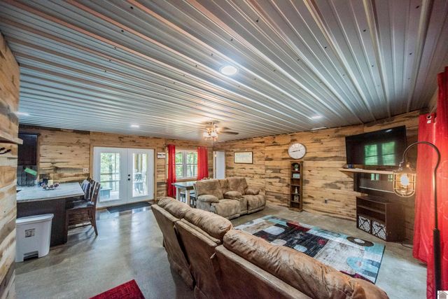 528 Imogene Drive # 31, Gilbertsville, KY 42066