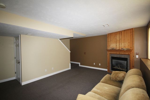 9671 Palmetto Court 80, Portage City, MI 49002