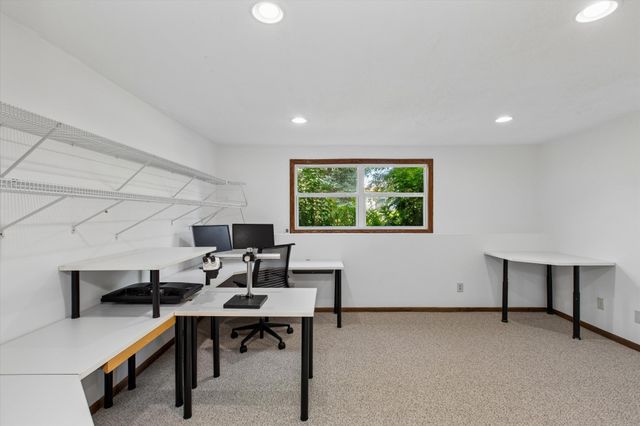 5281 Shore Trail NE, Prior Lake, MN 55372