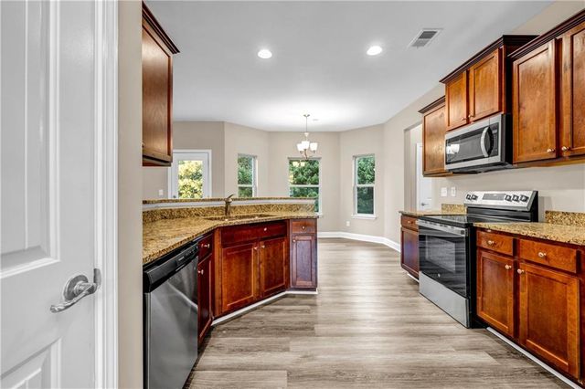 220 CHERT Way, Atlanta, GA 30349