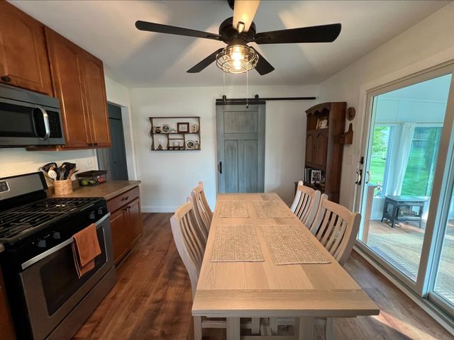 102 Beech Court, Hebron, IN 46341