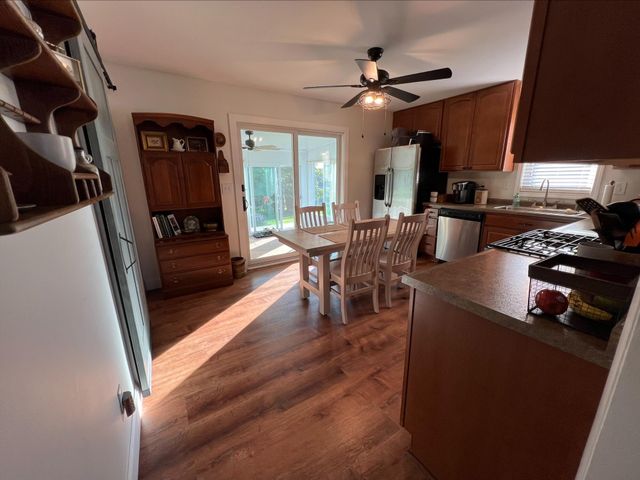 102 Beech Court, Hebron, IN 46341