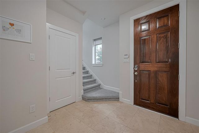 9027 Laverne Crescent, Houston, TX 77080