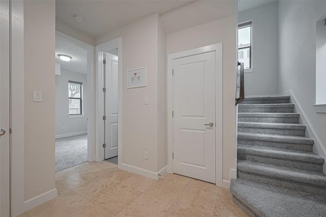 9027 Laverne Crescent, Houston, TX 77080