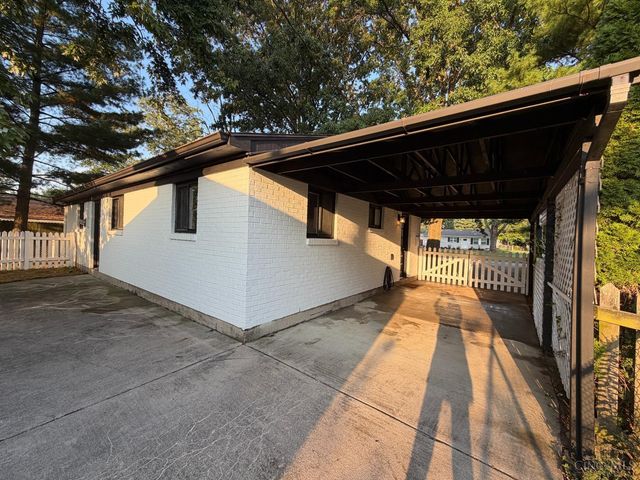 5703 Tall Oaks Drive, Miami Twp, OH 45150