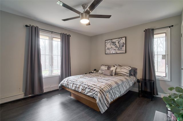 42 Peary Street, West Babylon, NY 11704