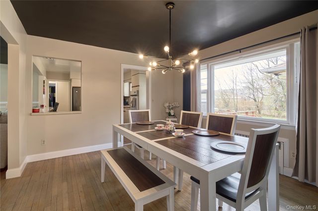 42 Peary Street, West Babylon, NY 11704