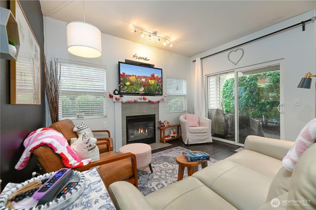 17761 134th Lane SE, Renton, WA 98058