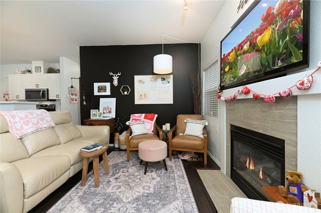 17761 134th Lane SE, Renton, WA 98058