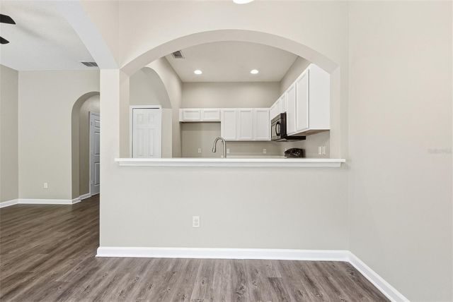 901 PINE POINTE LANE, Orlando, FL 32828