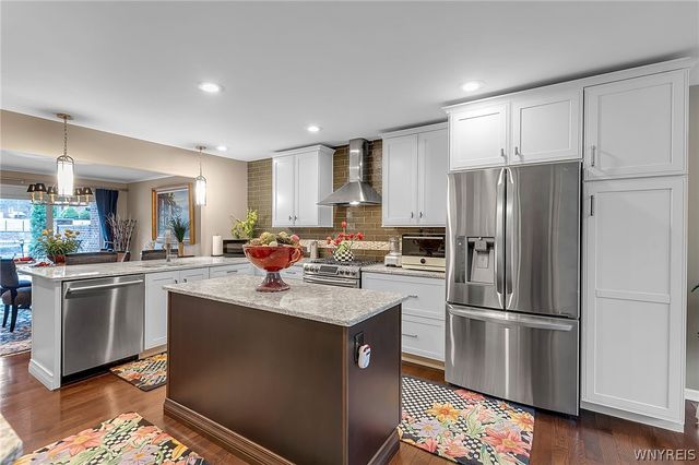 61 Hidden Ridge, Amherst, NY 14221