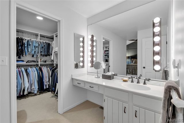 61 Hidden Ridge, Amherst, NY 14221