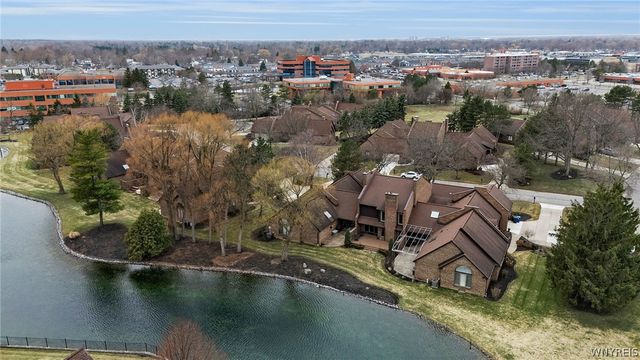 61 Hidden Ridge, Amherst, NY 14221