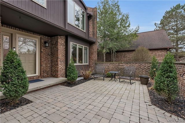 61 Hidden Ridge, Amherst, NY 14221