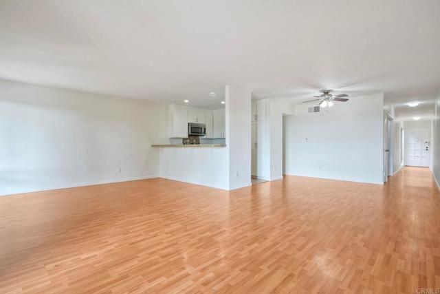 2251 Altisma Way 202, Carlsbad, CA 92009