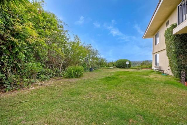 2251 Altisma Way 202, Carlsbad, CA 92009