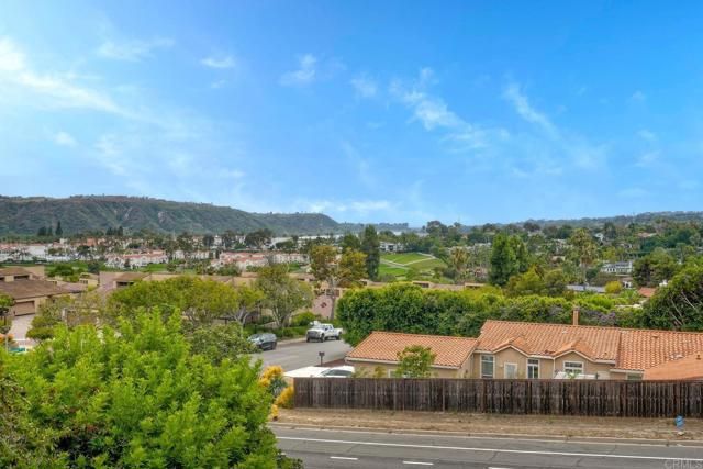 2251 Altisma Way 202, Carlsbad, CA 92009