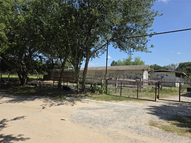 3719 Private Road 3843 Road, Quinlan, TX 75474