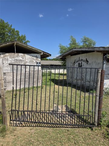 3719 Private Road 3843 Road, Quinlan, TX 75474