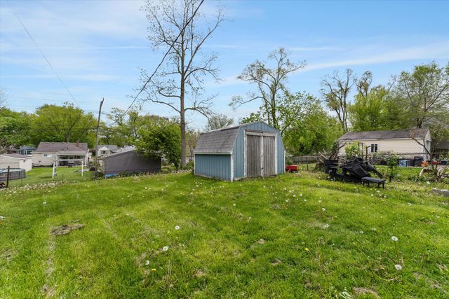 249 S Chocolay Avenue, Clawson, MI 48017