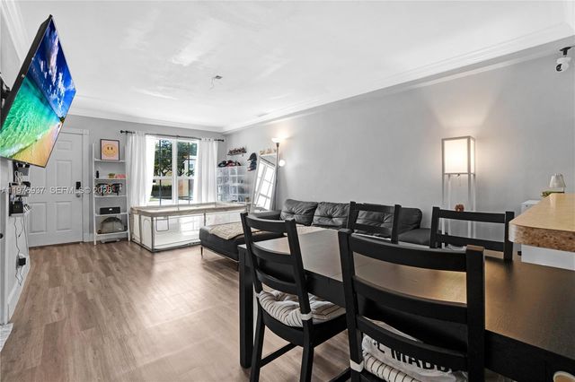 2929 Dorchester Ln, Cooper City, FL 33026