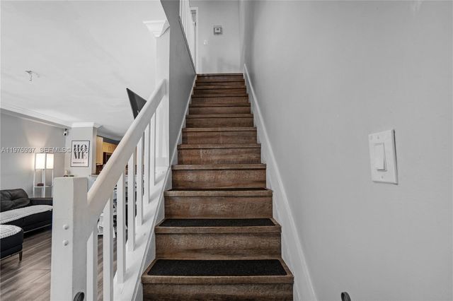 2929 Dorchester Ln, Cooper City, FL 33026