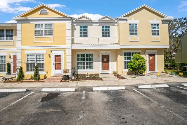 2929 Dorchester Ln, Cooper City, FL 33026