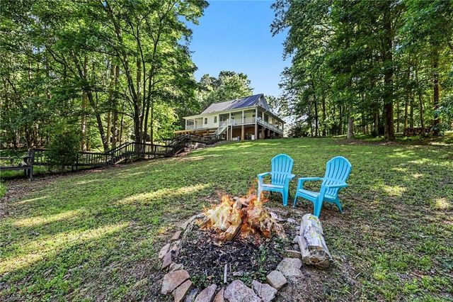 7203 Ariel Farm Court, Greensboro, NC 27455