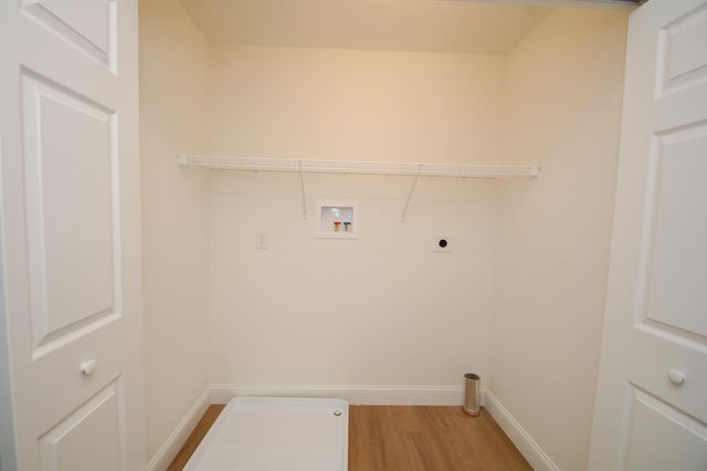 27B Griffin Road, Hudson, NH 03051