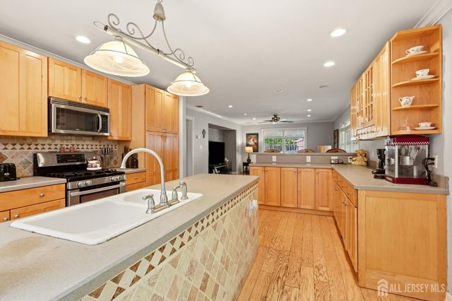 38 Balmoral Avenue, Old Bridge, NJ 07747