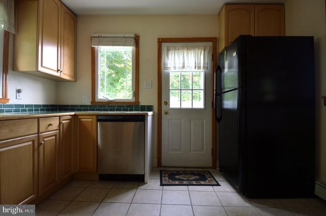 29 CATAWBA AVE, Blackwood, NJ 08012