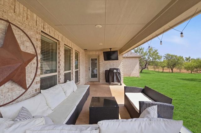 122 Post Oak Way, Weatherford, TX 76087