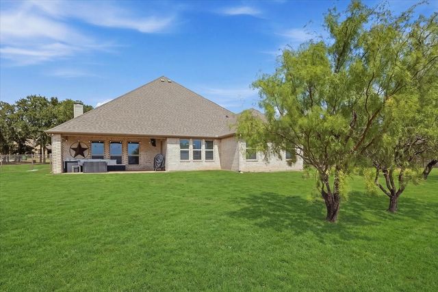 122 Post Oak Way, Weatherford, TX 76087