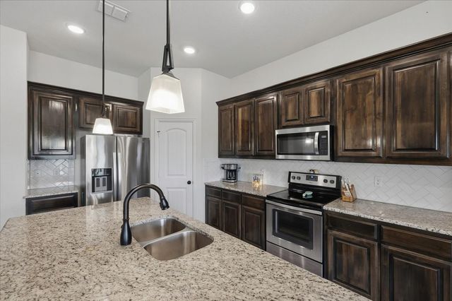 122 Post Oak Way, Weatherford, TX 76087