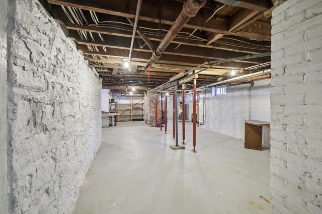 733 5th Street, Baraboo, WI 53913