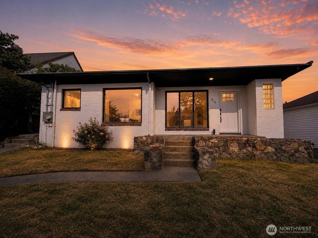 314 Bryan Avenue, Bremerton, WA 98312