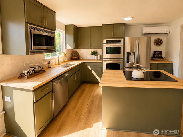 314 Bryan Avenue, Bremerton, WA 98312