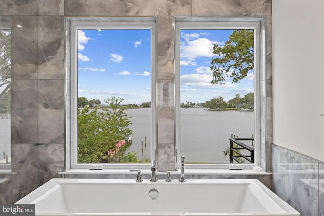 1100 MAGOTHY CIR, Annapolis, MD 21409