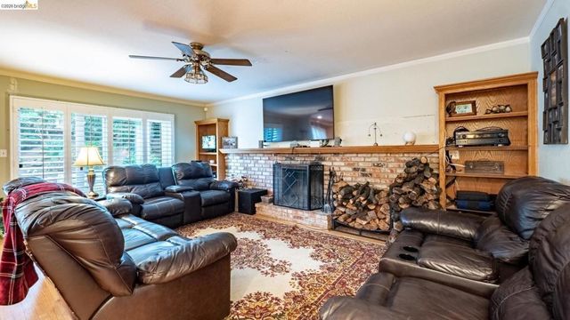 2214 Peyton CT, Antioch, CA 94509