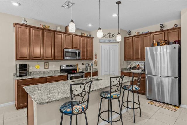 5744 NW Cahaba Street, Port St. Lucie, FL 34986