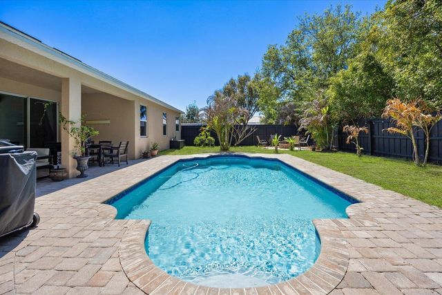 5744 NW Cahaba Street, Port St. Lucie, FL 34986