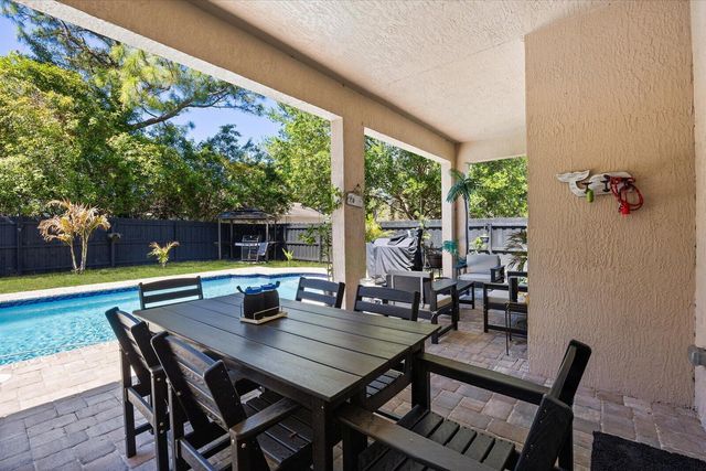 5744 NW Cahaba Street, Port St. Lucie, FL 34986