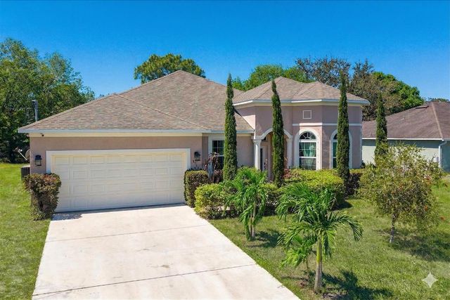 5744 NW Cahaba Street, Port St. Lucie, FL 34986