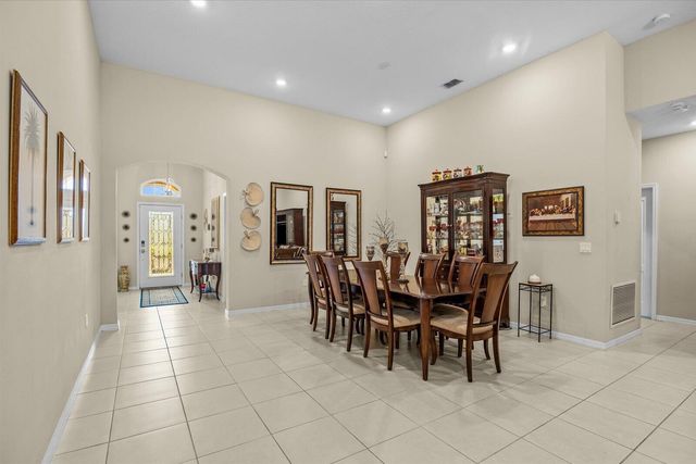 5744 NW Cahaba Street, Port St. Lucie, FL 34986