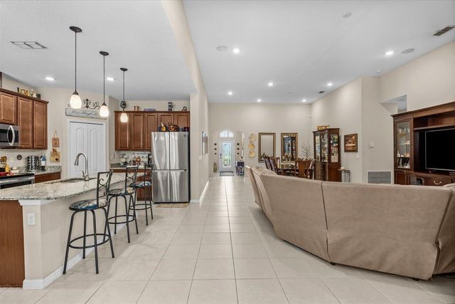 5744 NW Cahaba Street, Port St. Lucie, FL 34986