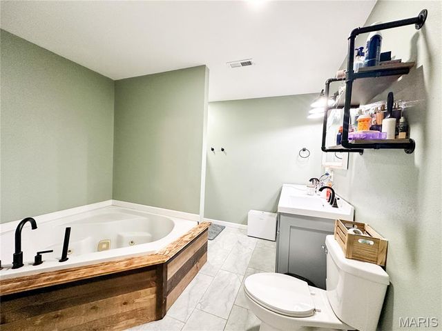 3014 County Road 2330, Salem, MO 65560