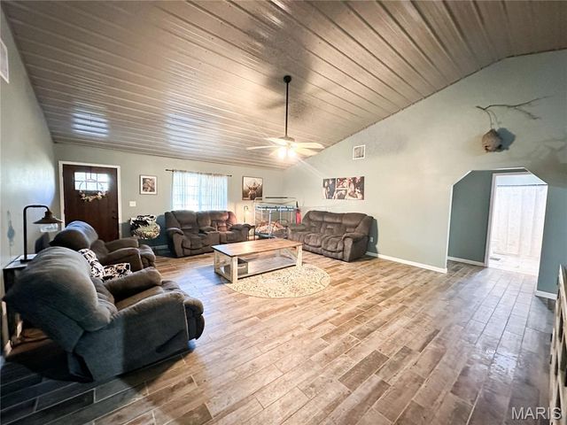 3014 County Road 2330, Salem, MO 65560