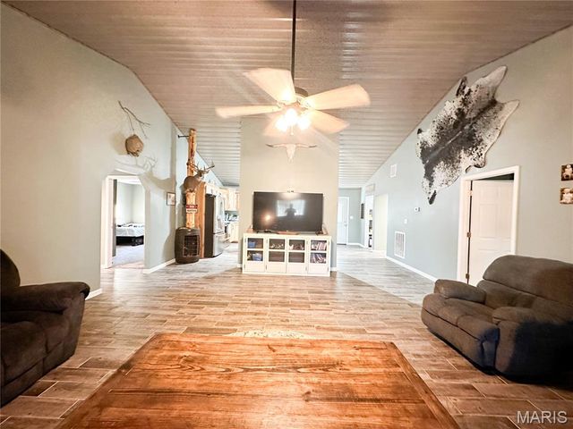 3014 County Road 2330, Salem, MO 65560