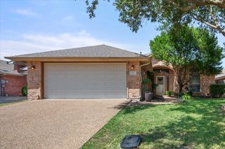 723 Nandina Way, Waxahachie, TX 75165
