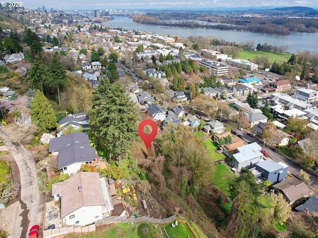 0 S Virginia Pl, Portland, OR 97219
